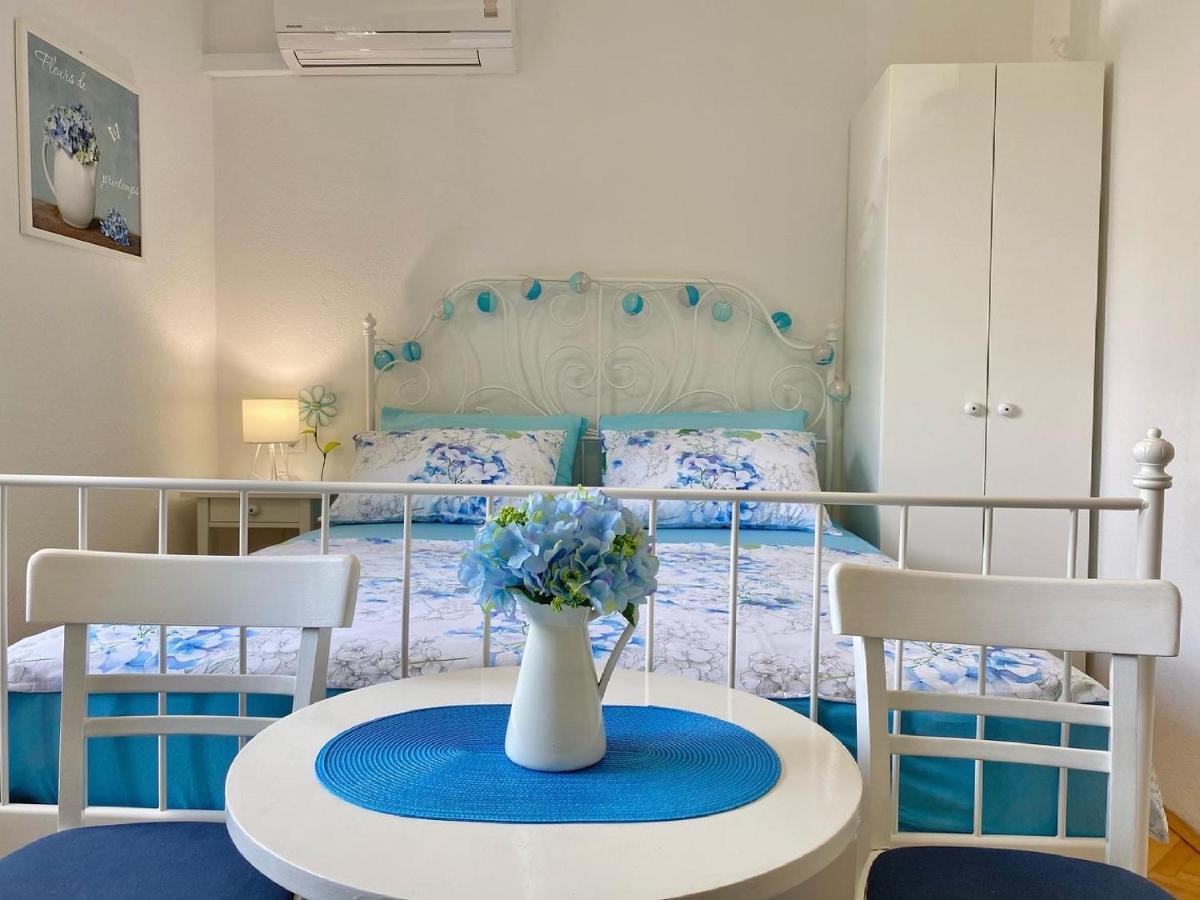 Apartmani Marko Tucepi Ngoại thất bức ảnh
