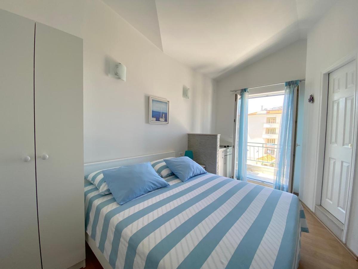 Apartmani Marko Tucepi Ngoại thất bức ảnh