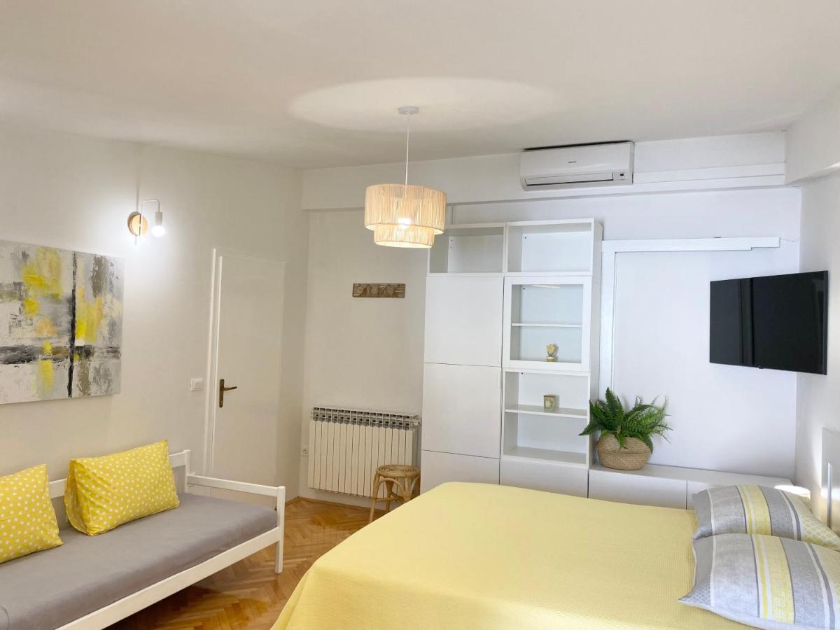 Apartmani Marko Tucepi Ngoại thất bức ảnh