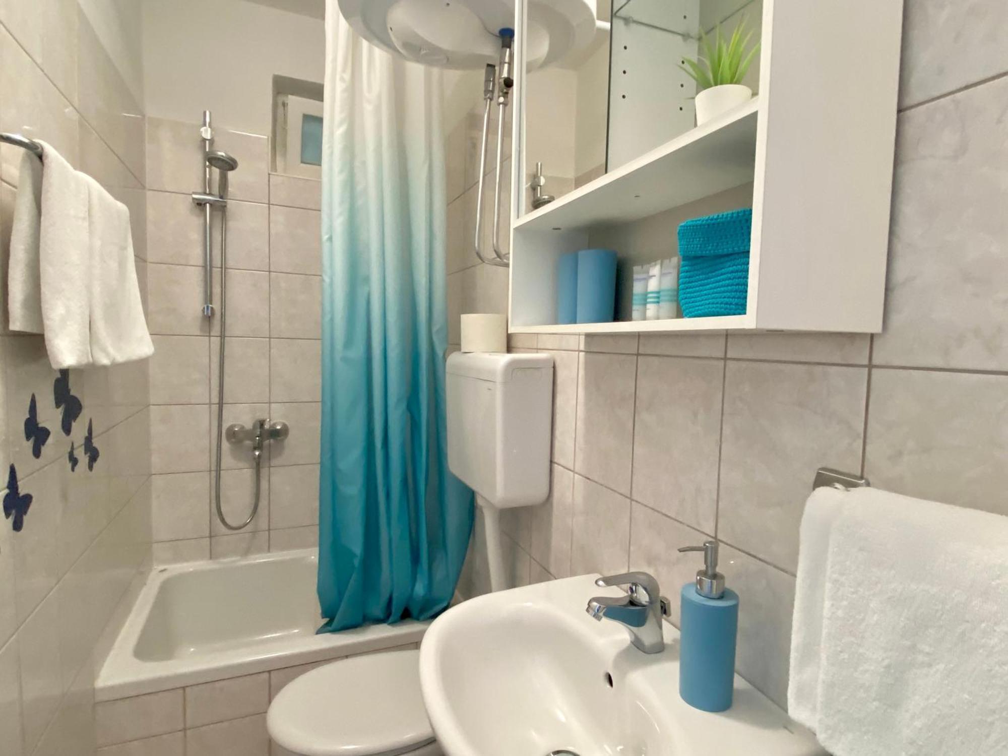 Apartmani Marko Tucepi Ngoại thất bức ảnh