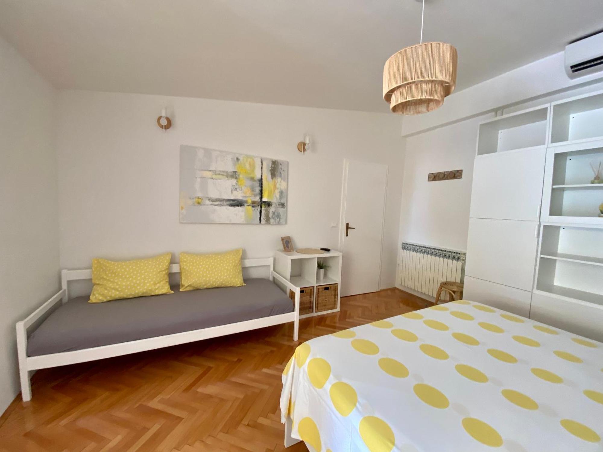 Apartmani Marko Tucepi Ngoại thất bức ảnh