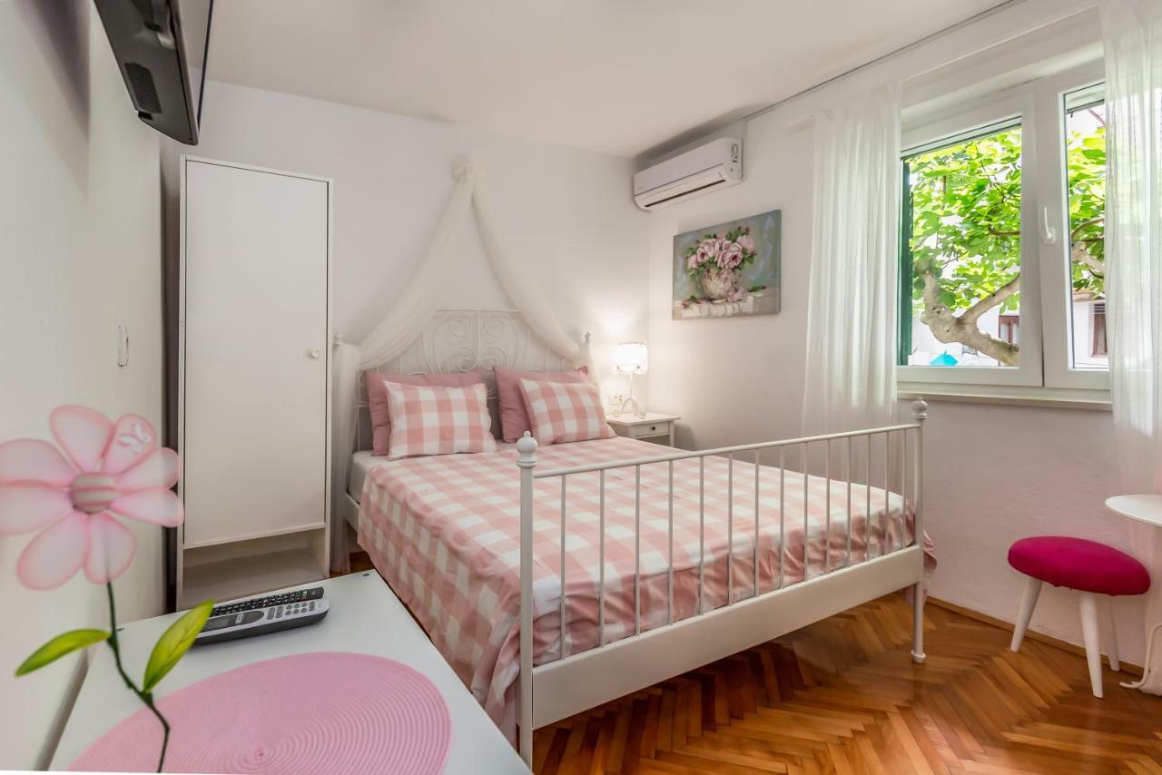 Apartmani Marko Tucepi Ngoại thất bức ảnh