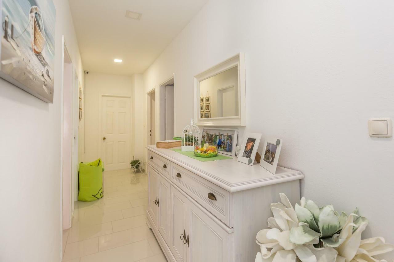 Apartmani Marko Tucepi Ngoại thất bức ảnh