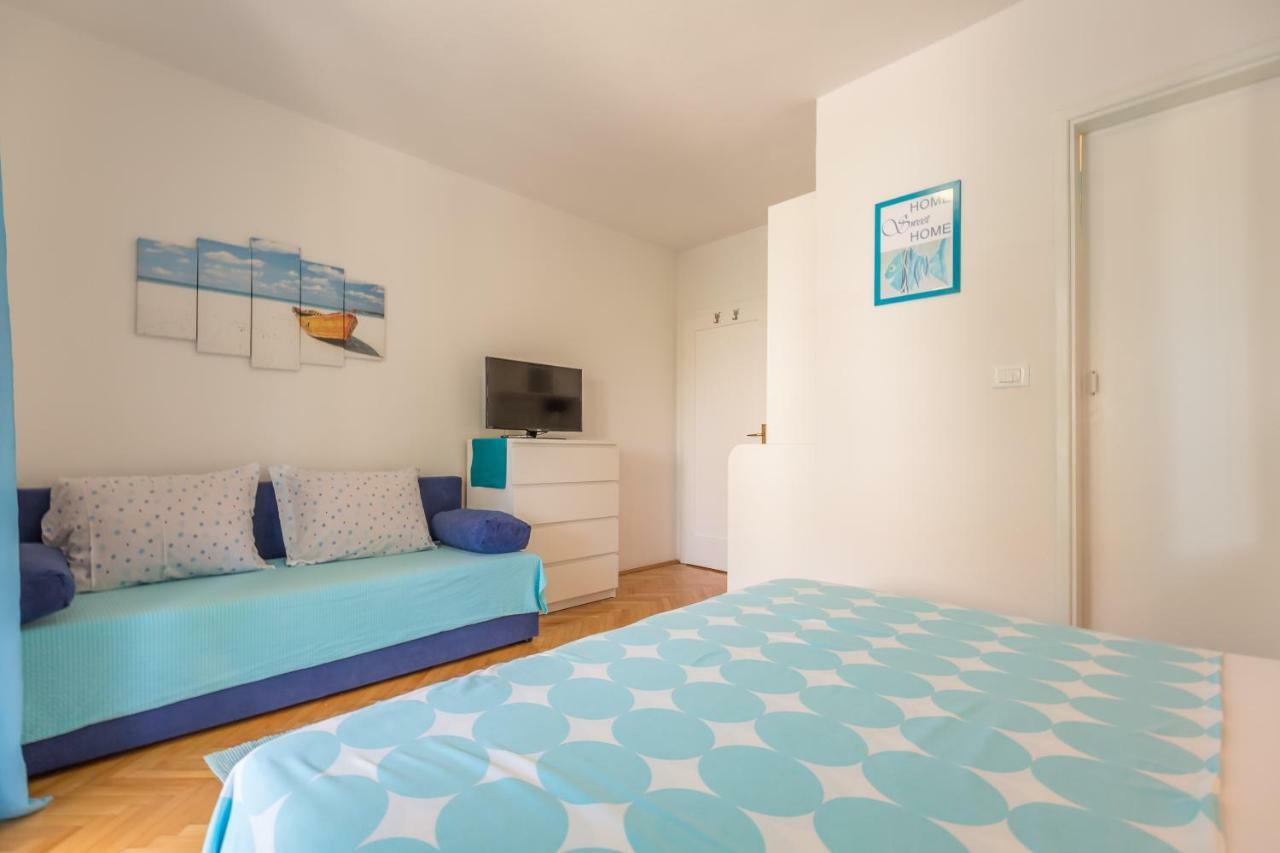 Apartmani Marko Tucepi Ngoại thất bức ảnh