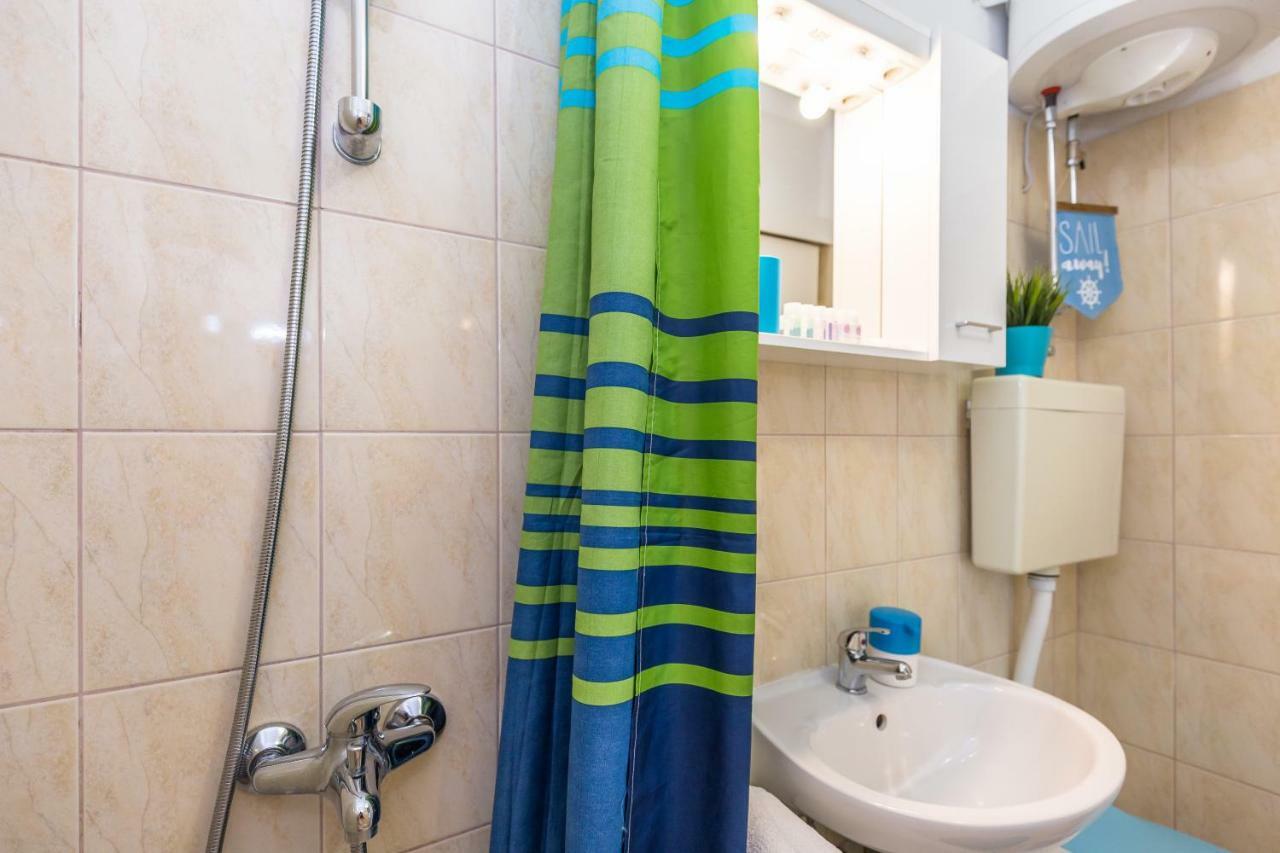 Apartmani Marko Tucepi Ngoại thất bức ảnh